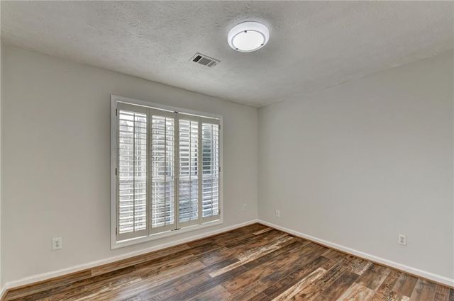 1075 Prestonwood Drive, Lawrenceville, GA 30043