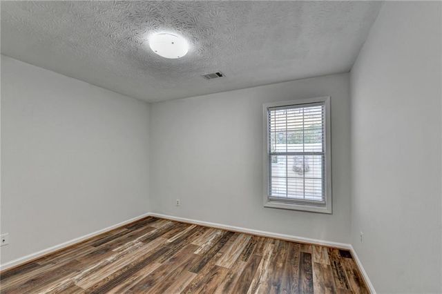 1075 Prestonwood Drive, Lawrenceville, GA 30043