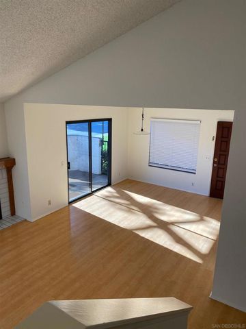 7608 Palmilla Dr, San Diego, CA 92122