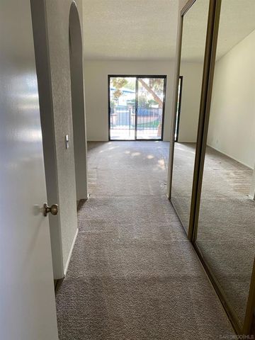 7608 Palmilla Dr, San Diego, CA 92122