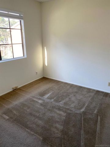 7608 Palmilla Dr, San Diego, CA 92122