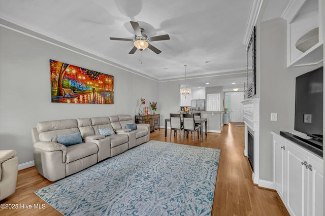 215 Valencia Court Unit 203, Wilmington, NC 28412