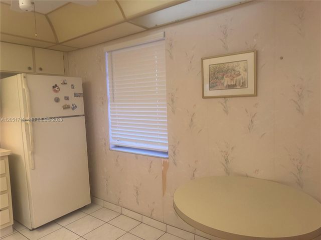 441 SE 3rd Street 505, Dania Beach, FL 33004