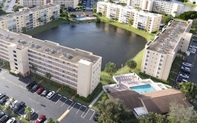 441 SE 3rd Street 505, Dania Beach, FL 33004