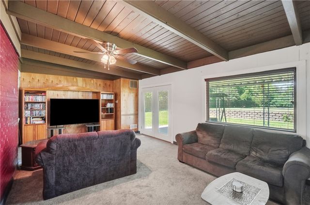 2553 Derr Road, Springfield, OH 45503