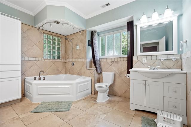 2553 Derr Road, Springfield, OH 45503