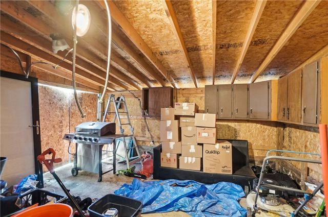 2553 Derr Road, Springfield, OH 45503