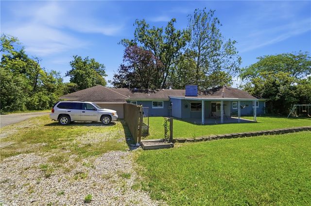 2553 Derr Road, Springfield, OH 45503