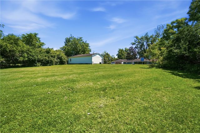 2553 Derr Road, Springfield, OH 45503