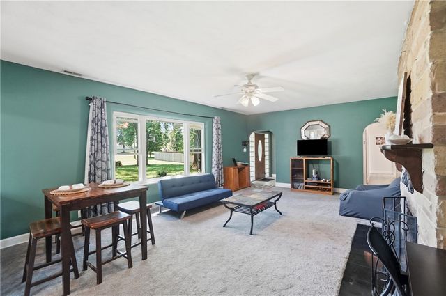 2553 Derr Road, Springfield, OH 45503