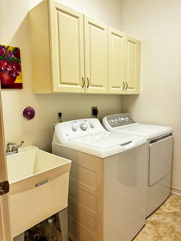 9385 Ivory Isle Road, Boynton Beach, FL 33473