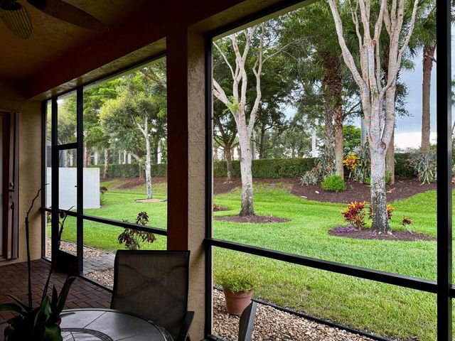 9385 Ivory Isle Road, Boynton Beach, FL 33473