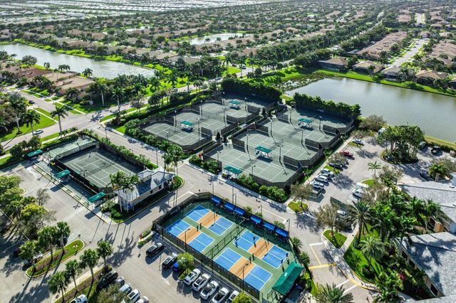 9385 Ivory Isle Road, Boynton Beach, FL 33473