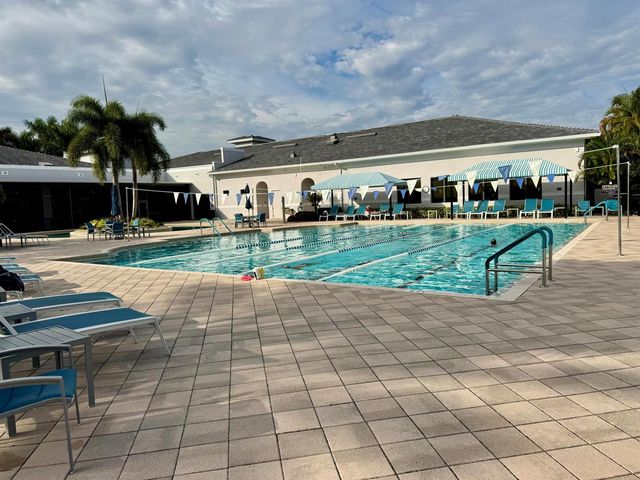 9385 Ivory Isle Road, Boynton Beach, FL 33473