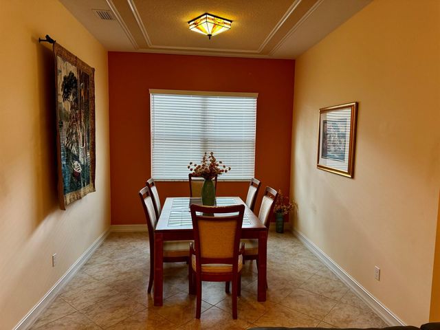 9385 Ivory Isle Road, Boynton Beach, FL 33473