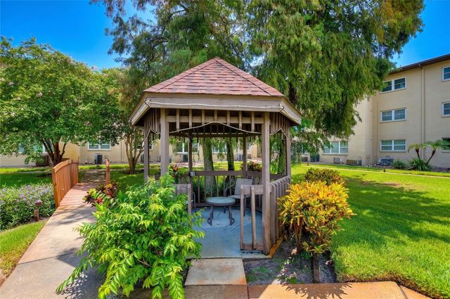 1241 S MARTIN LUTHER KING JR AVENUE 104, Clearwater, FL 33756