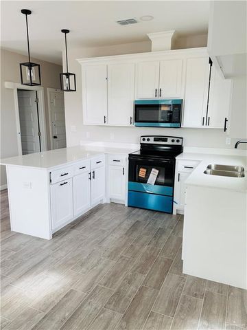 701 N Onyx Avenue 1, Edinburg, TX 78541