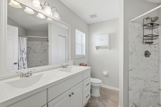 19 ROUND MILL LANE, Palm Coast, FL 32164