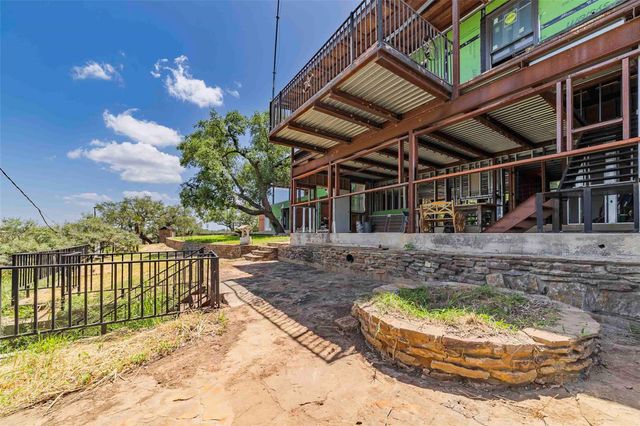 325 Eagle Rest LN NW, Burnet, TX 78611