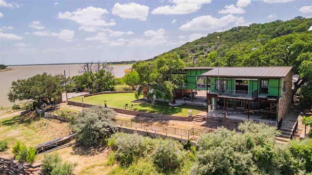 325 Eagle Rest LN NW, Burnet, TX 78611