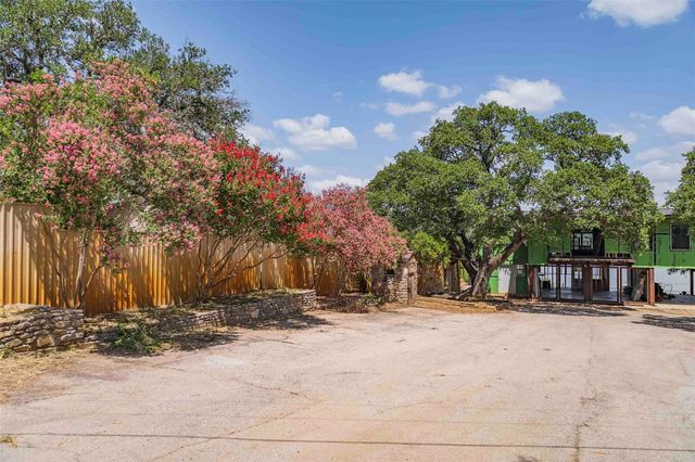 325 Eagle Rest LN NW, Burnet, TX 78611