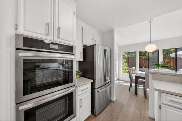 2080 Marich Way 15, Mountain View, CA 94040