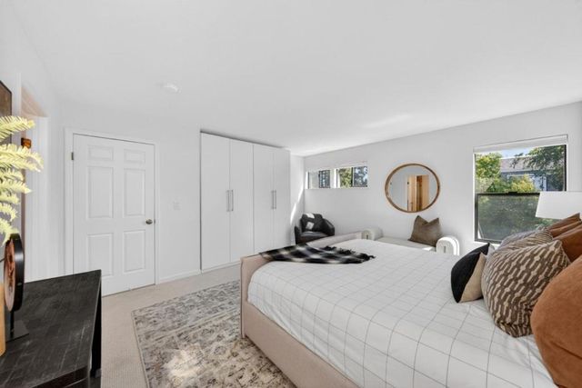 2080 Marich Way 15, Mountain View, CA 94040