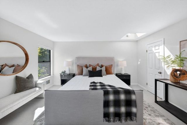2080 Marich Way 15, Mountain View, CA 94040