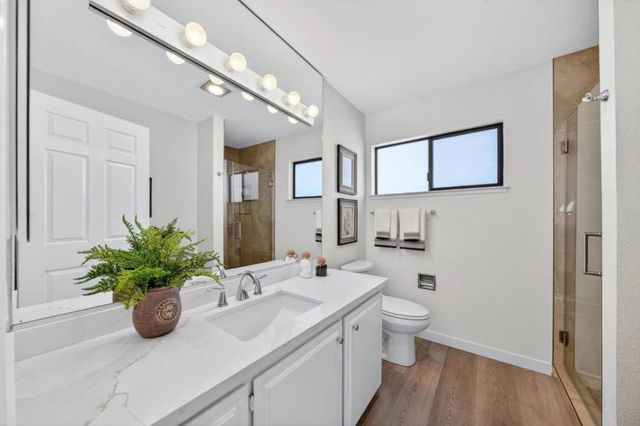 2080 Marich Way 15, Mountain View, CA 94040