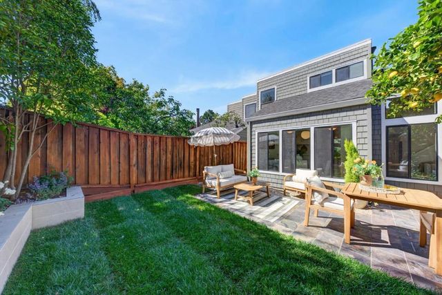 2080 Marich Way 15, Mountain View, CA 94040