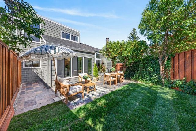 2080 Marich Way 15, Mountain View, CA 94040