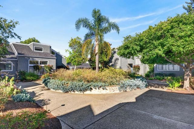2080 Marich Way 15, Mountain View, CA 94040