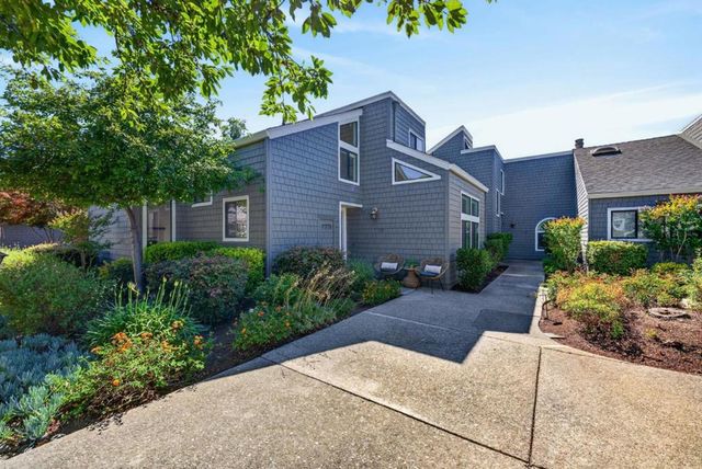 2080 Marich Way 15, Mountain View, CA 94040
