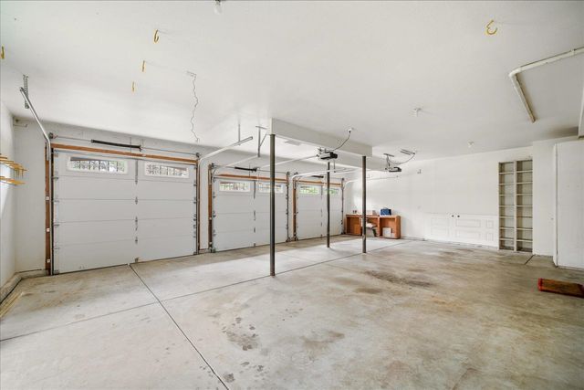 13615 W Charles Rd, Nine Mile Falls, WA 99026