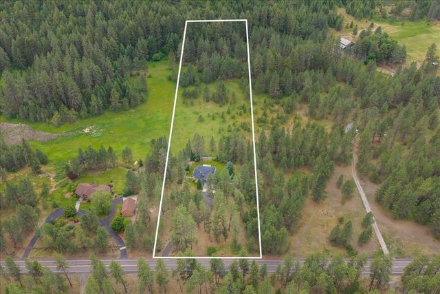 13615 W Charles Rd, Nine Mile Falls, WA 99026