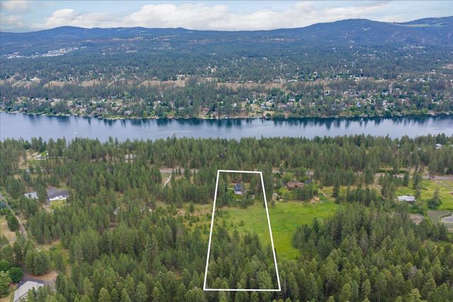 13615 W Charles Rd, Nine Mile Falls, WA 99026