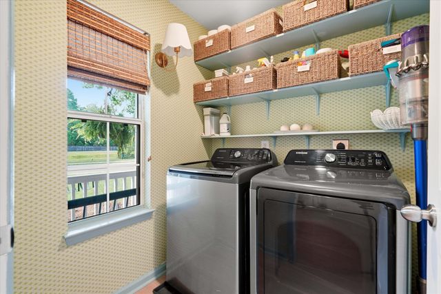 569 Hainsworth Drive, Charleston, SC 29414