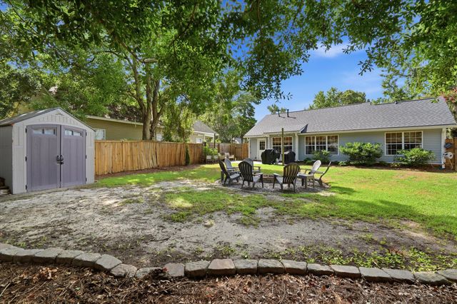 569 Hainsworth Drive, Charleston, SC 29414