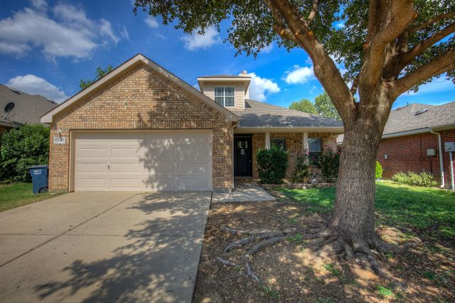 12125 Tacoma Ridge Drive, Fort Worth, TX 76244