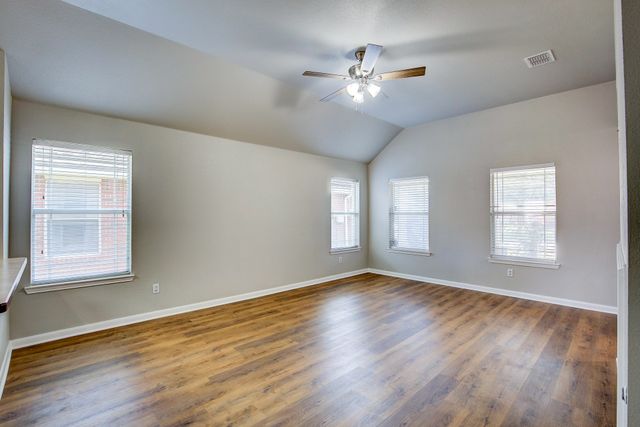 12125 Tacoma Ridge Drive, Fort Worth, TX 76244