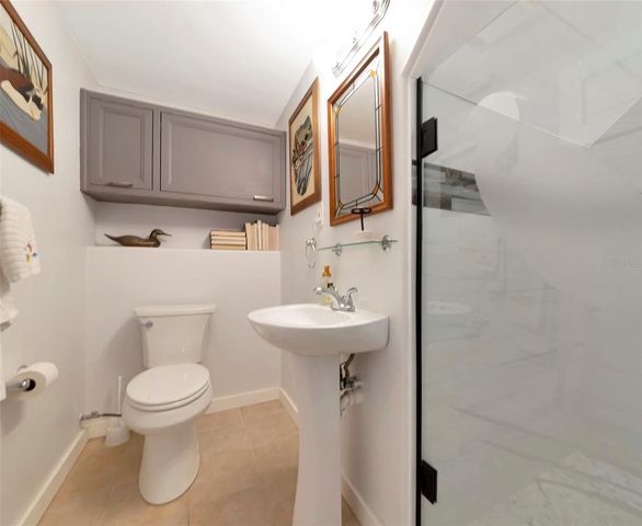 4211 3RD AVENUE NE, Bradenton, FL 34208