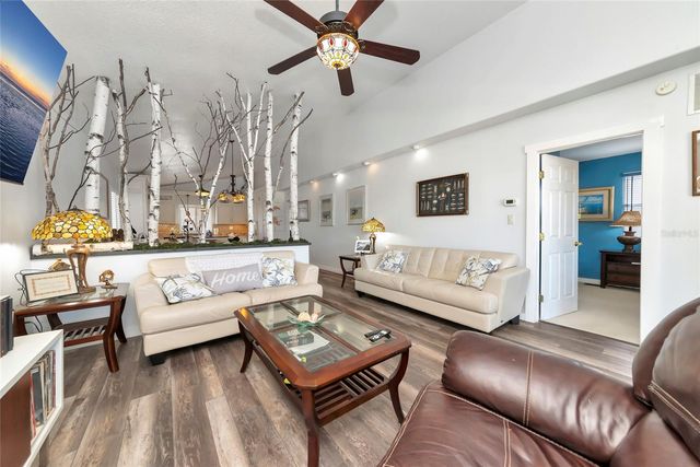 4211 3RD AVENUE NE, Bradenton, FL 34208