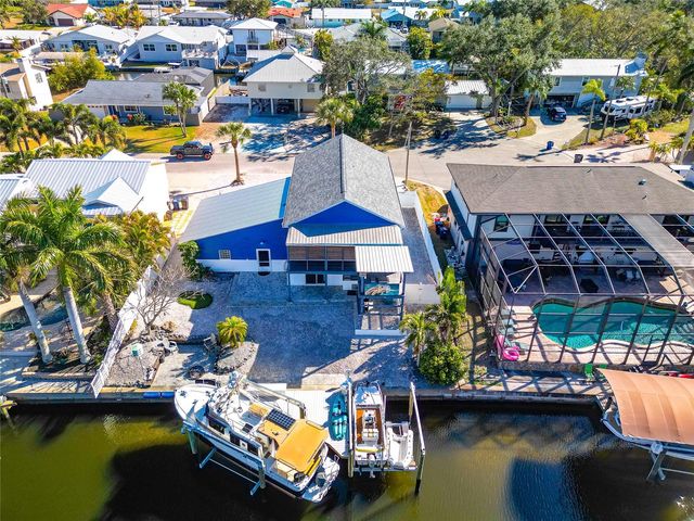 4211 3RD AVENUE NE, Bradenton, FL 34208