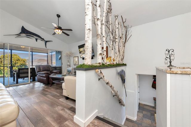 4211 3RD AVENUE NE, Bradenton, FL 34208