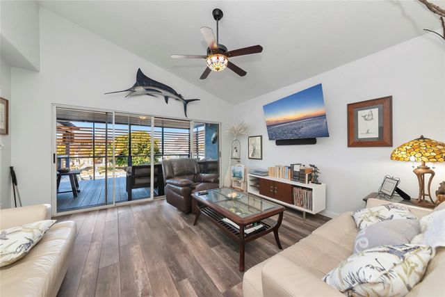 4211 3RD AVENUE NE, Bradenton, FL 34208