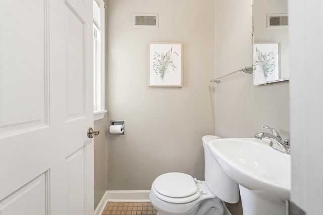 315 E Carlisle AVENUE, Whitefish Bay, WI 53217