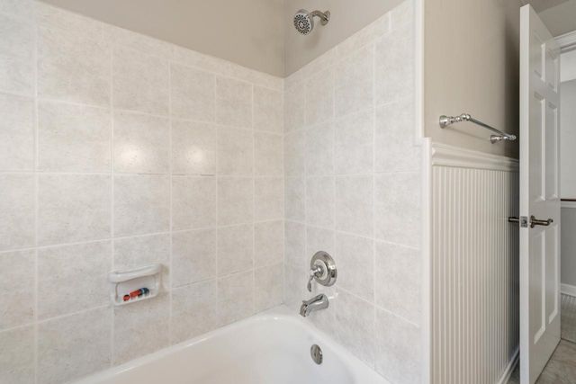 315 E Carlisle AVENUE, Whitefish Bay, WI 53217
