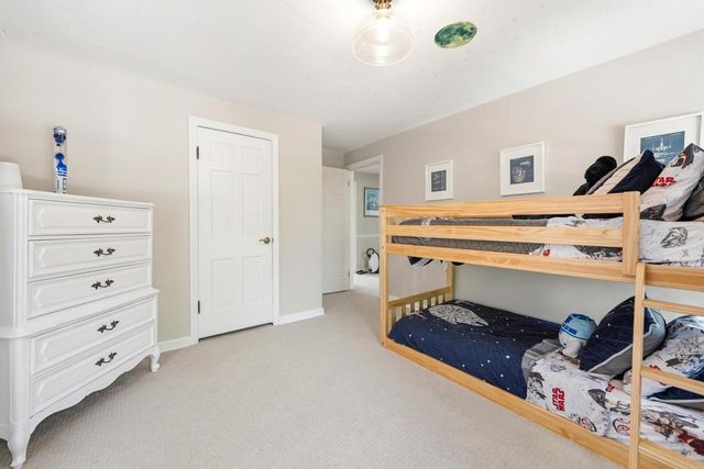 315 E Carlisle AVENUE, Whitefish Bay, WI 53217
