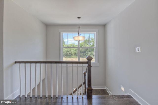 480 LEELAND RD, Fredericksburg, VA 22405