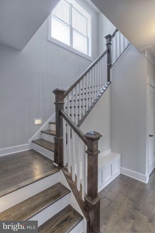 480 LEELAND RD, Fredericksburg, VA 22405